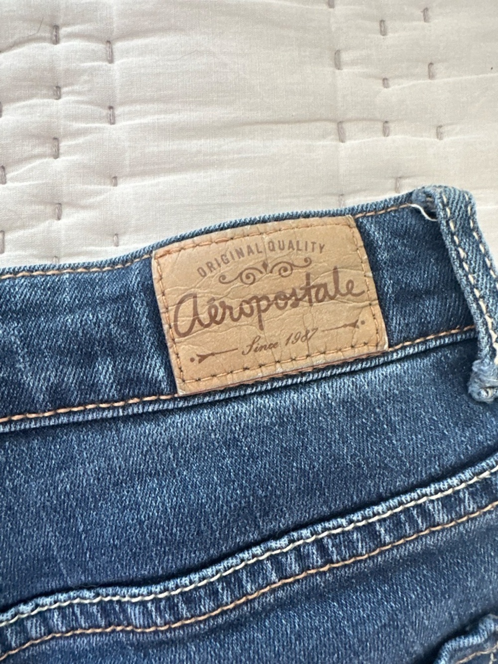 Aeropostale Ayla High-Rise Jegging Denim Jeans Women’s Size 00 - Picture 4 of 9